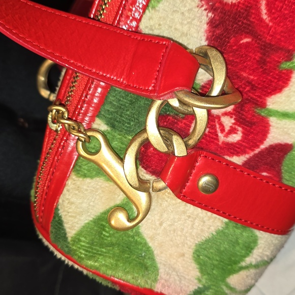 Juicy Couture Cherry Barrel Bag - Picture 10 of 16